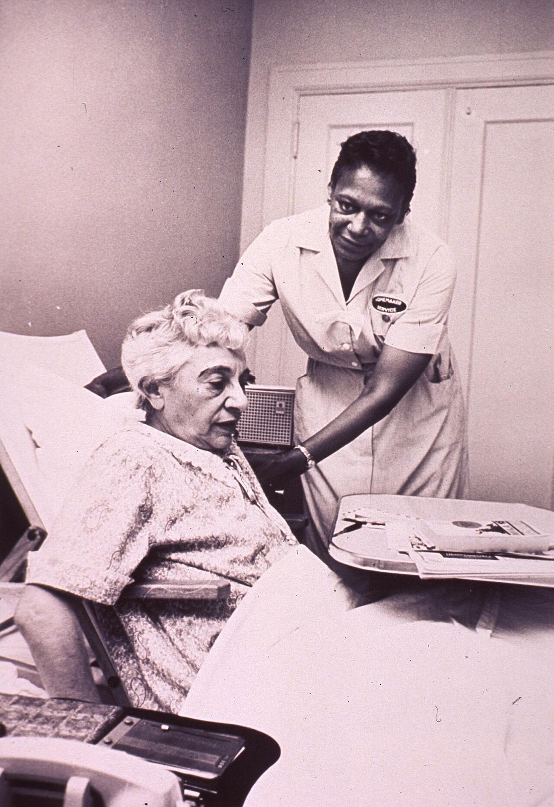 Homemaker at the bedside of a patient (25265732447)