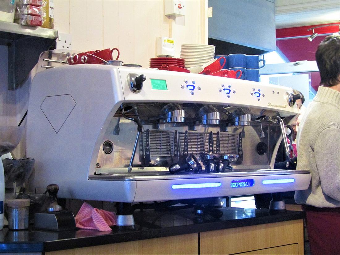 -2019-11-08 Coffee barista inside Cafe Main, Church Street, Cromer